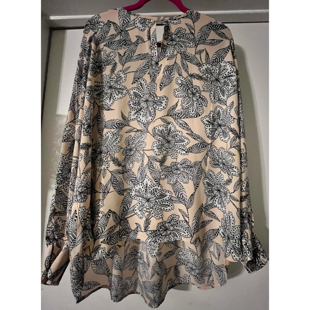Anne Taylor Loft Blouse